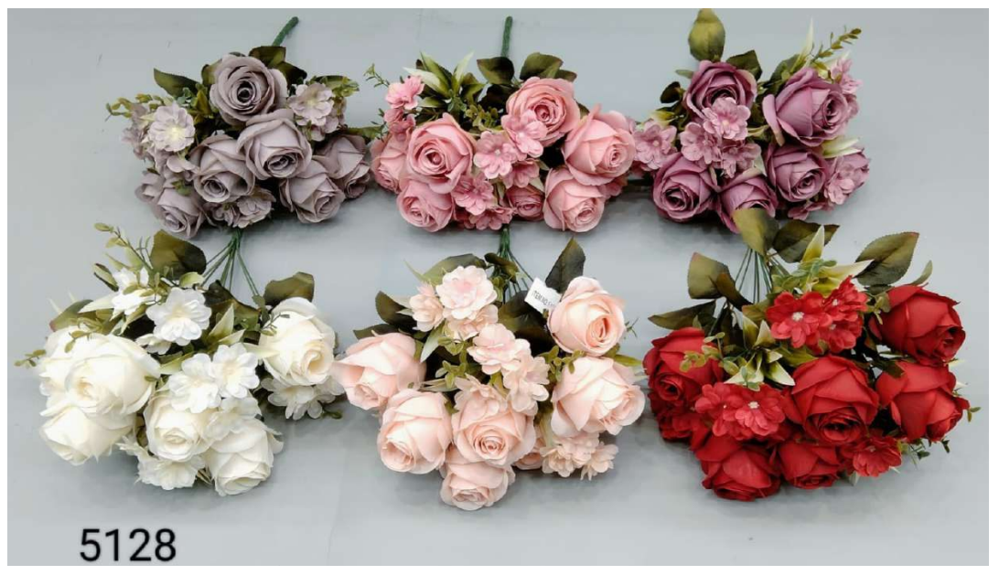 12 Head Winter Australian Rose Filler Bunch.