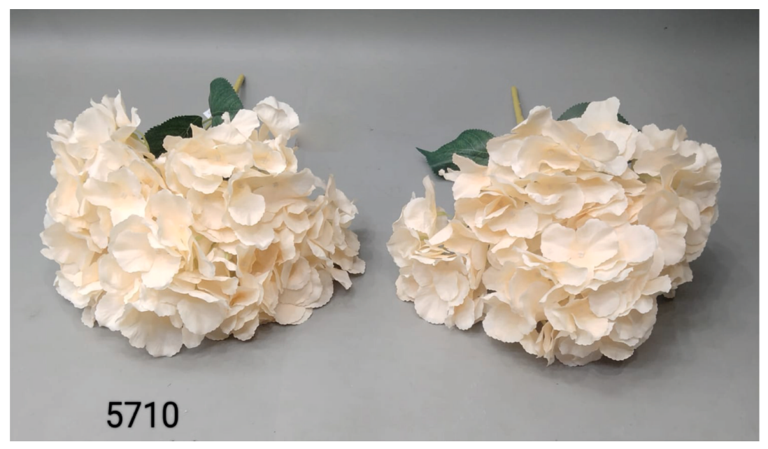 Deluxe 5 Head Peach Hydrangea Bunch