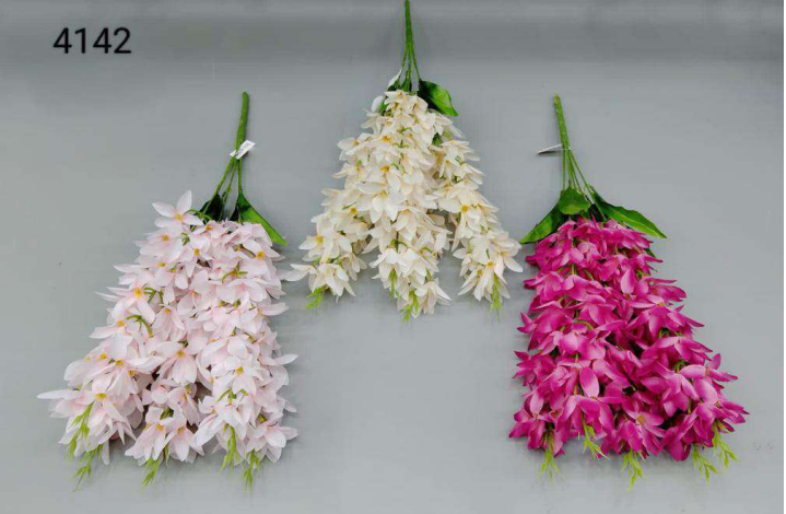 5 Head Long Cluster Lily Bunch